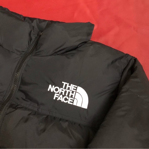 North face puffer - Picture 2 of 6